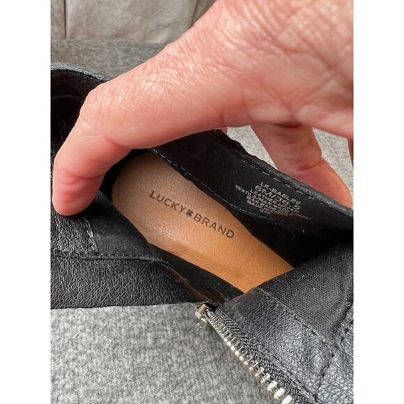 NWOB Lucky Brand Womens Baelee Ankle Boot Sz 6M Black Suede Leather Stacked Heel - Picture 6 of 8